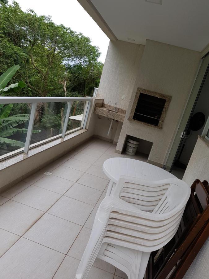 Appartamento Apartamento 200M Da Praia Bombinhas Esterno foto