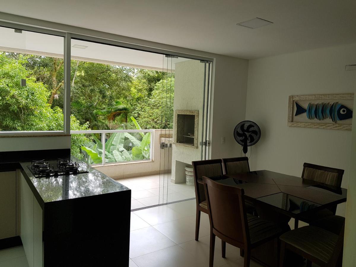 Appartamento Apartamento 200M Da Praia Bombinhas Esterno foto