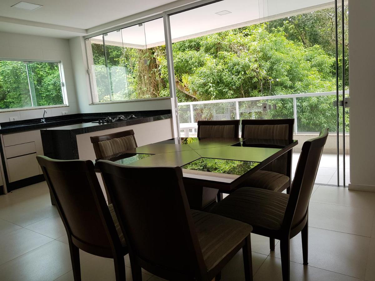 Appartamento Apartamento 200M Da Praia Bombinhas Esterno foto